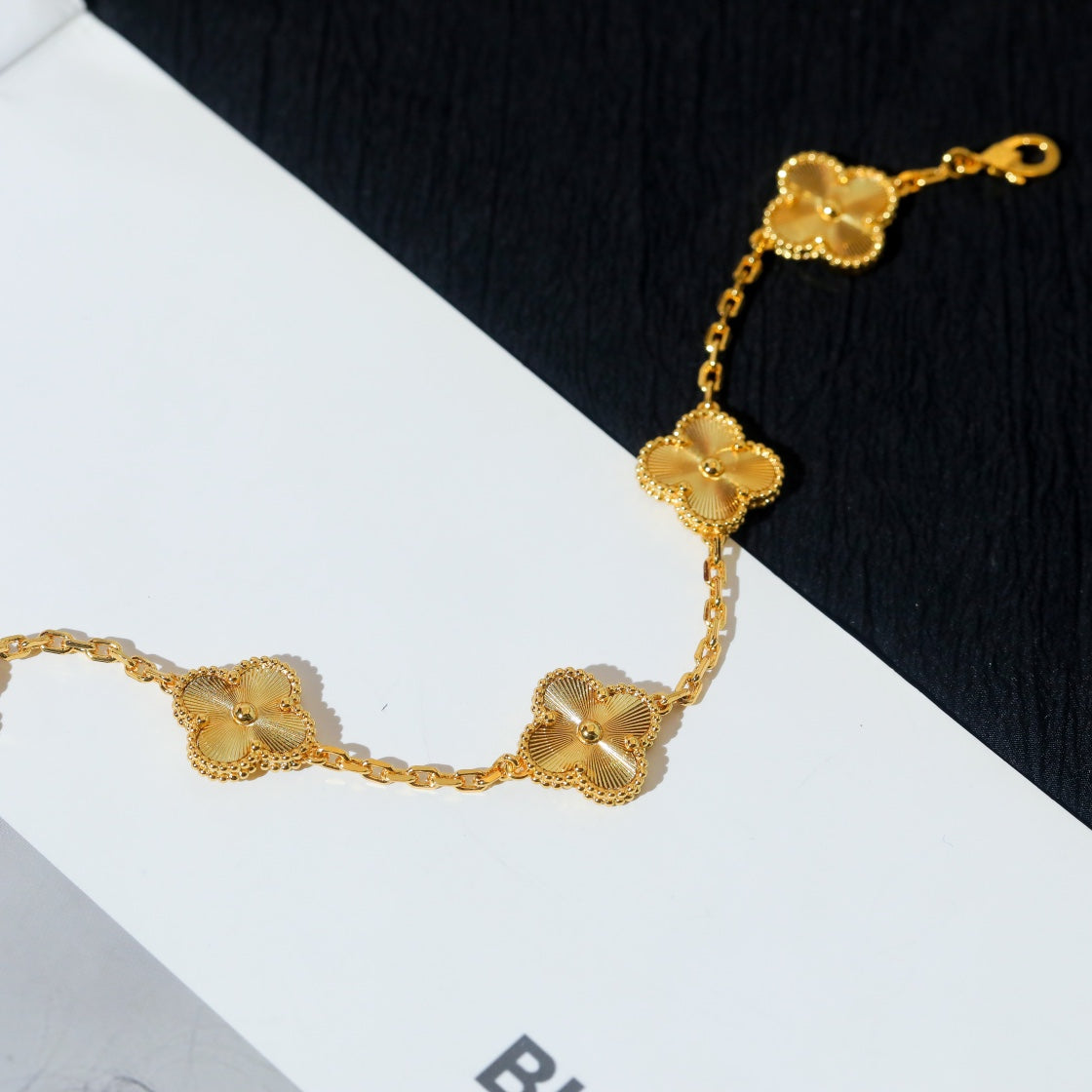 Aura Guilloché Clover Bracelet