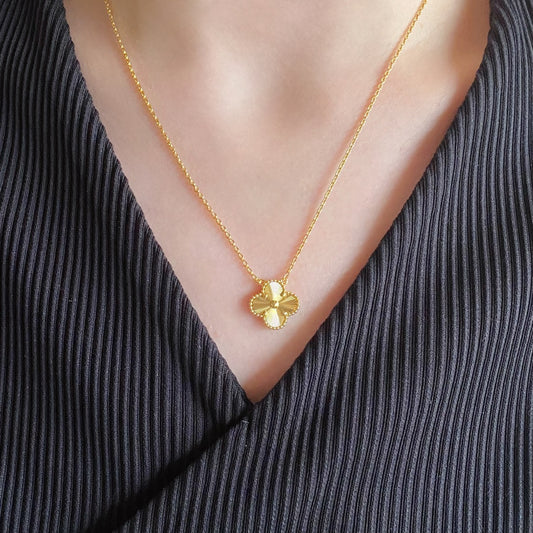 Aura Guilloché Clover Necklace
