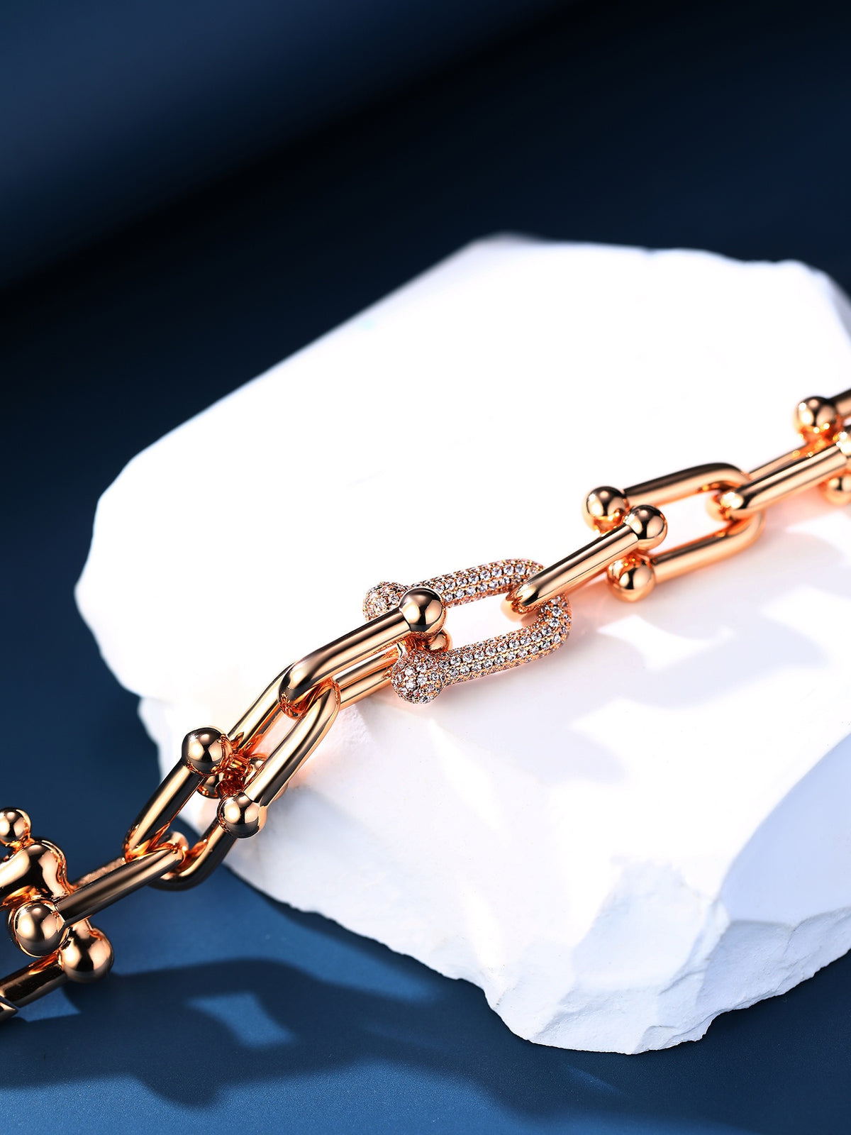 Metropolitan Link Pavé Bracelet