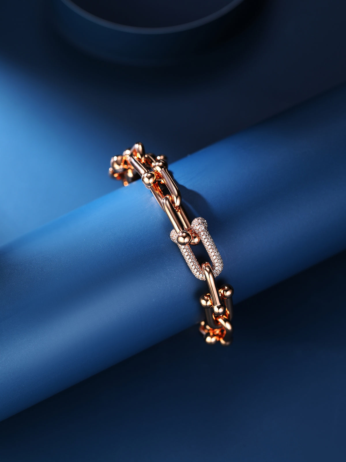 Metropolitan Link Pavé Bracelet