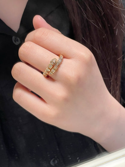 Serpenti Viper Scale Ring - Size 7