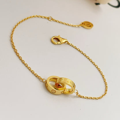 Aura Interlocking Bond Bracelet